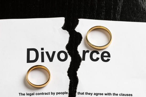 Hindu Law on Divorce in India Saranraj